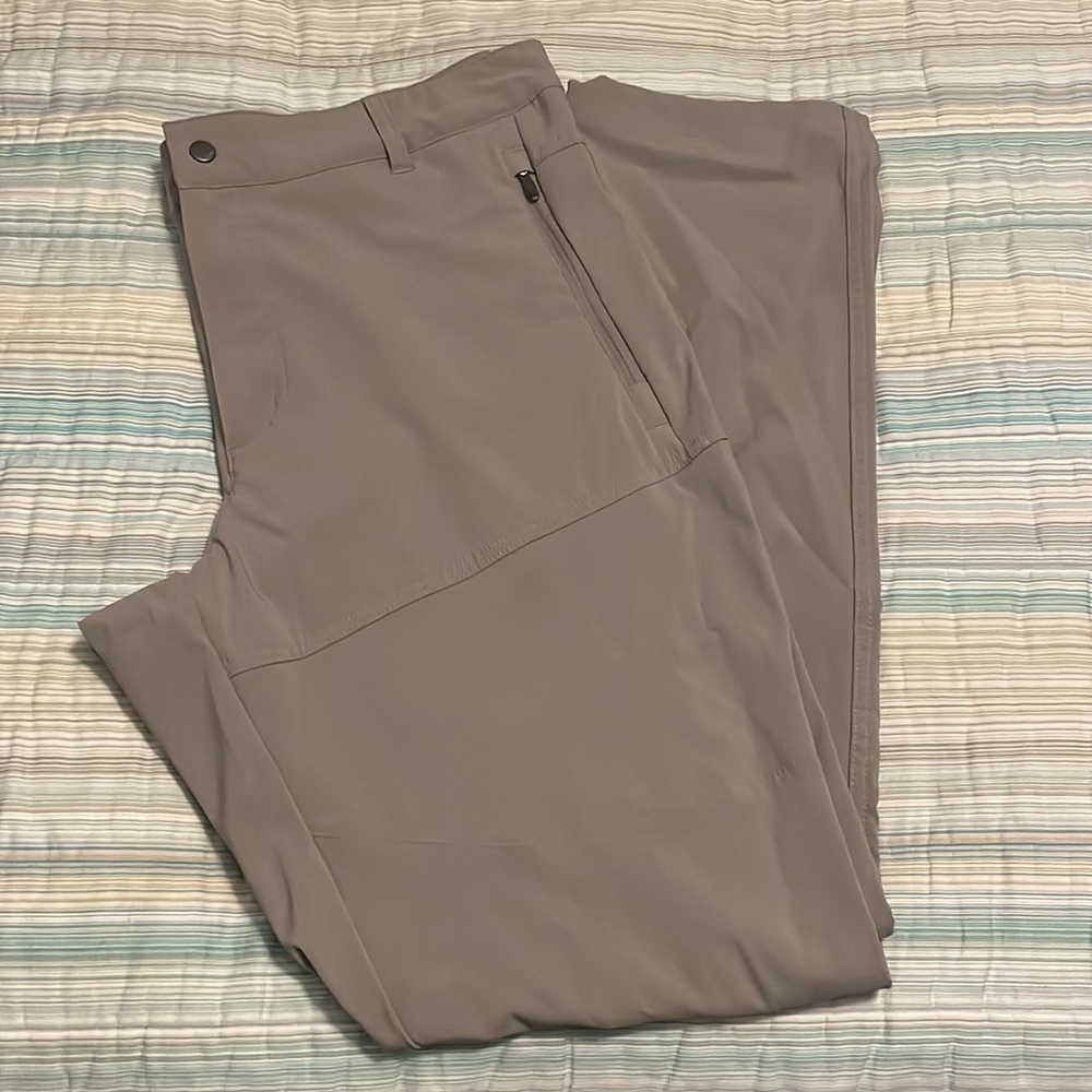 Columbia Men’s Nylon Pants Sz 36